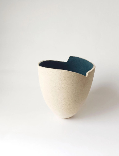 VÉORA II. Modern ceramic...